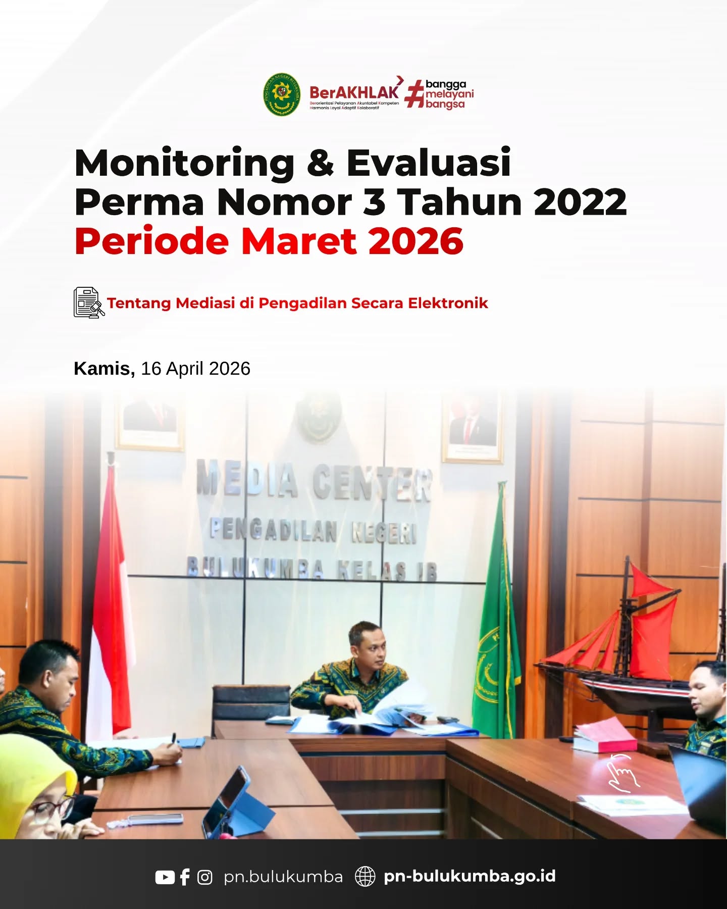🔎 Monitoring dan Evaluasi PERMA Nomor 3 Tahun 2022

📍 Bulukumba, 16 April 2026

Pengadilan Negeri Bulukumba melaksanakan kegiatan Monitoring dan Evaluasi (Monev) terhadap implementasi Peraturan Mahkamah Agung Nomor 3 Tahun 2022 tentang Mediasi di Pengadilan Secara Elektronik untuk periode Maret 2026. ⚖️

Kegiatan ini dipimpin oleh Wakil Ketua Pengadilan Negeri Bulukumba, Bapak Henu Sistha Aditya, S.H., M.H., serta diikuti oleh para Hakim, Panitera, Panitera Muda, dan Jurusita Pengadilan Negeri Bulukumba. Bertempat di ruang Media Center Pengadilan Negeri Bulukumba, kegiatan ini bertujuan untuk memastikan pelaksanaan mediasi di pengadilan secara elektronik berjalan sesuai dengan ketentuan yang berlaku. 💻✨

Melalui kegiatan ini, diharapkan proses mediasi dapat terlaksana secara efektif, efisien, serta memberikan kemudahan akses bagi para pihak dalam penyelesaian sengketa secara damai. 🤝

Terus berkomitmen memberikan pelayanan hukum yang modern dan berorientasi pada keadilan. 🙏

====================
Instagram & TikTok : @pn.bulukumba
Facebook & YouTube : Pengadilan Negeri Bulukumba
Website : https://pn-bulukumba.go.id

#PNBulukumba
#MahkamahAgungRI
#PERMA2022
#MediasiElektronik
#MonitoringEvaluasi
Monev
PelayananPrima
ZonaIntegritas