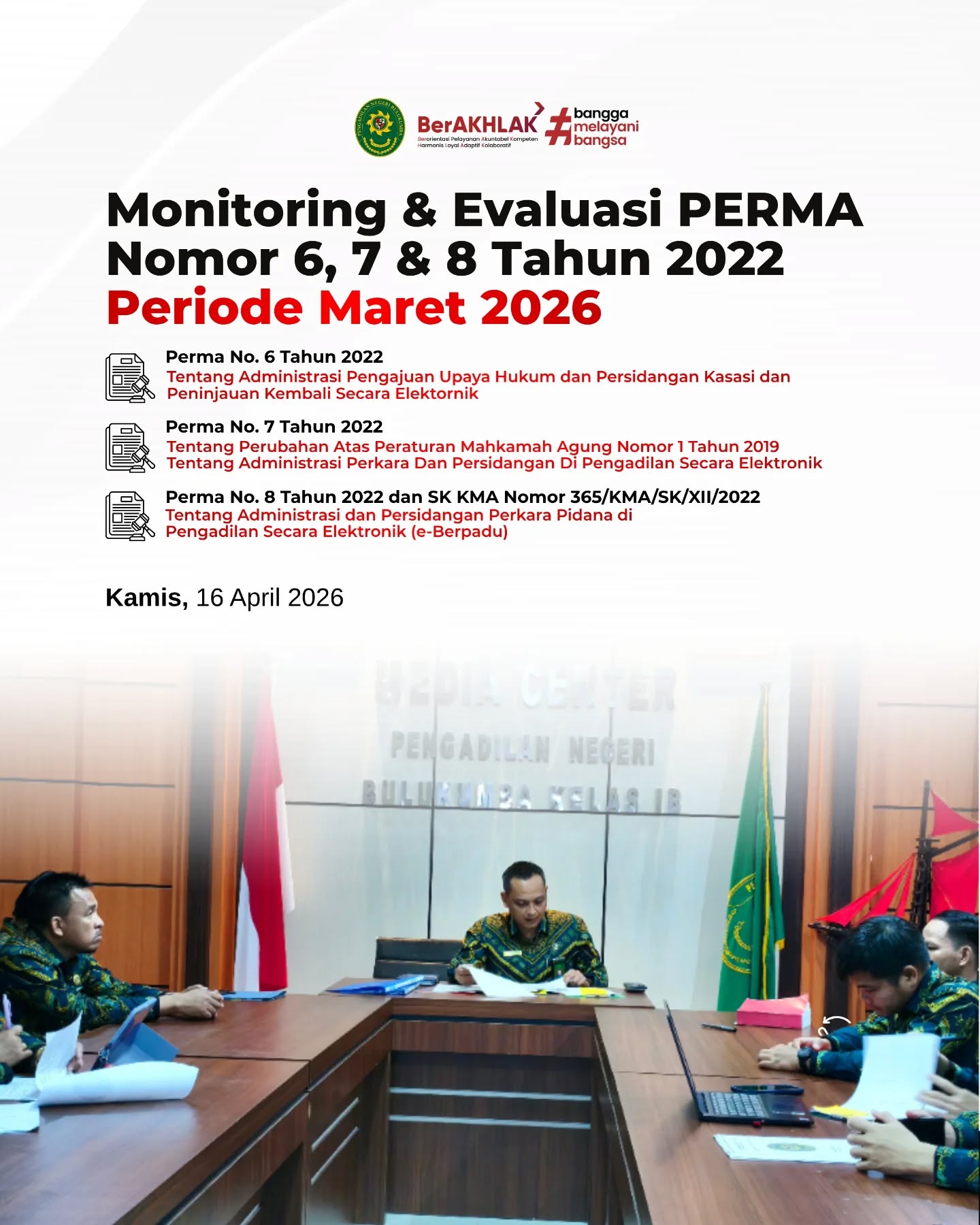 📊 Monitoring dan Evaluasi Implementasi PERMA Nomor 6,7, dan 8 Tahun 2022

📍 Bulukumba, 16 April 2026

Pengadilan Negeri Bulukumba melaksanakan kegiatan Monitoring dan Evaluasi (Monev) terhadap implementasi:

Peraturan Mahkamah Agung Nomor 6 Tahun 2022 tentang Administrasi Pengajuan Upaya Hukum dan Persidangan Kasasi dan Peninjauan Kembali di Mahkamah Agung Secara Elektronik
Peraturan Mahkamah Agung Nomor 7 Tahun 2022 tentang Perubahan Atas Peraturan Mahkamah Agung Nomor 1 Tahun 2019 tentang Administrasi Perkara dan Persidangan di Pengadilan Secara Elektronik
Peraturan Mahkamah Agung Nomor 8 Tahun 2022 tentang Perubahan Atas Peraturan Mahkamah Agung Nomor 4 Tahun 2020 tentang Administrasi dan Persidangan Perkara Pidana di Pengadilan Secara Elektronik ⚖️

Kegiatan ini dipimpin oleh Wakil Ketua Pengadilan Negeri Bulukumba, Bapak Henu Sistha Aditya, S.H., M.H., serta diikuti oleh para Hakim, Panitera, Panitera Muda, dan Jurusita Pengadilan Negeri Bulukumba. Bertempat di ruang Media Center Pengadilan Negeri Bulukumba, kegiatan ini menjadi sarana evaluasi bersama dalam rangka memastikan pelaksanaan administrasi dan persidangan elektronik berjalan optimal, transparan, dan akuntabel. 💻✨

Melalui kegiatan ini, diharapkan seluruh aparatur peradilan semakin memahami serta mampu mengimplementasikan ketentuan yang berlaku secara konsisten, guna mendukung terwujudnya pelayanan peradilan yang modern dan berbasis teknologi informasi. 🚀

Terus berkomitmen memberikan pelayanan terbaik untuk masyarakat pencari keadilan. 🙏

====================
Instagram & TikTok : @pn.bulukumba
Facebook & YouTube : Pengadilan Negeri Bulukumba
Website : https://pn-bulukumba.go.id

#PNBulukumba
#MahkamahAgungRI
#PeraturanMahkamahAgung
#PeradilanModern
#Ecourt
MonitoringEvaluasi
Monev
PelayananPrima
ZonaIntegritas
