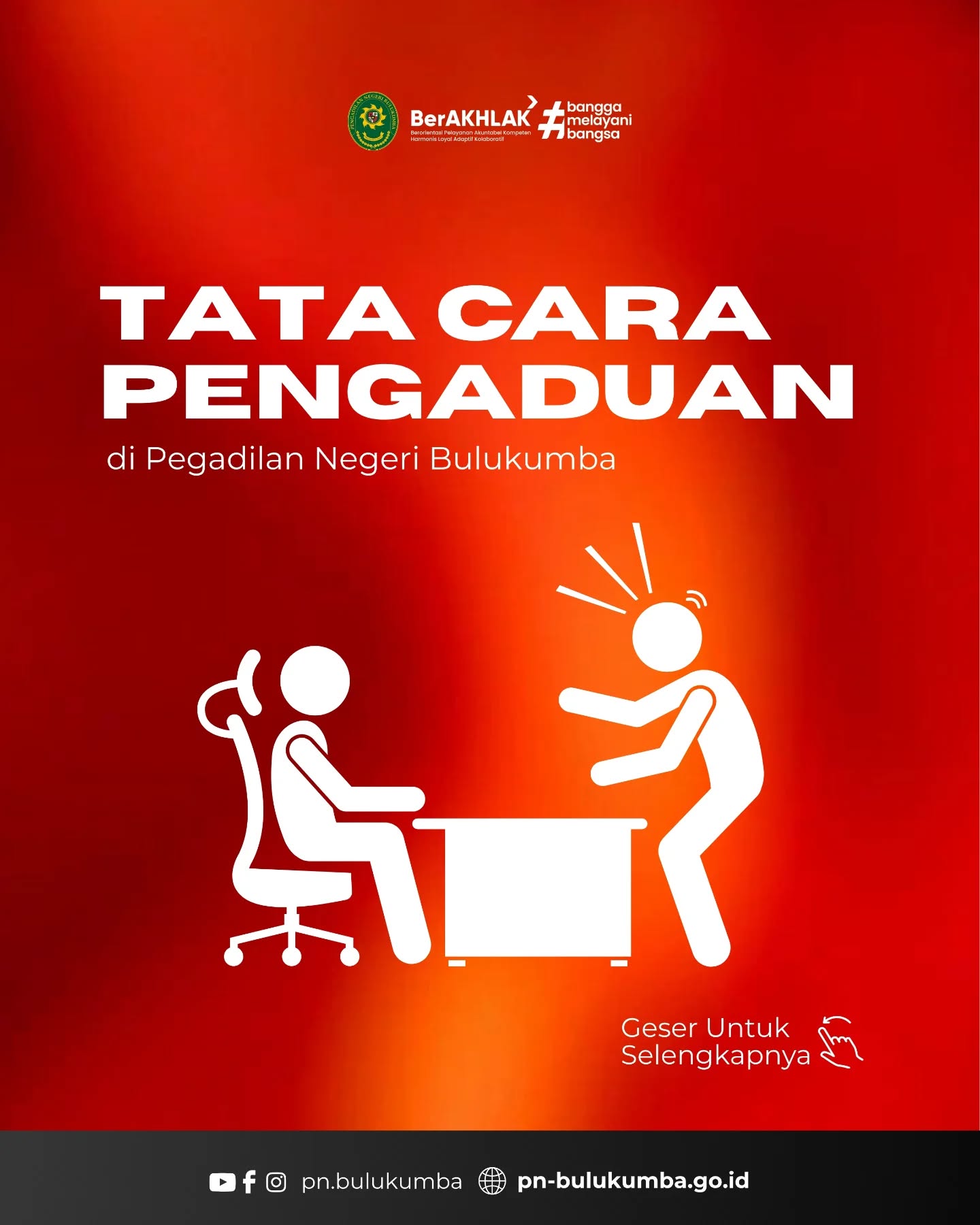 TATA CARA PENGADUAN DI PENGADILAN NEGERI BULUKUMBA
Pengadilan Negeri Bulukumba menyajikan informasi mengenai Tata Cara Pengaduan bagi masyarakat pencari keadilan maupun pihak-pihak terkait. Publikasi layanan pengaduan ini merupakan wujud nyata keterbukaan dan akuntabilitas institusi dalam menampung setiap laporan, dugaan pelanggaran, kritik, maupun saran atas kinerja pelayanan dan aparatur peradilan.
Melalui mekanisme pengaduan yang jelas dan terstruktur, masyarakat dapat menyampaikan laporannya secara aman, baik secara langsung di meja Pengaduan pada Pelayanan Terpadu Satu Pintu (PTSP) maupun melalui kanal elektronik resmi seperti Sistem Informasi Pengawasan (SIWAS) Mahkamah Agung RI. Kami memastikan setiap pengaduan yang masuk akan ditindaklanjuti secara tertib, profesional, dan rahasia guna menjaga muruah dan integritas lembaga. Silakan geser infografis pada postingan ini untuk mengetahui langkah-langkah selengkapnya.
Dasar Hukum: • Peraturan Mahkamah Agung (PERMA) Nomor 9 Tahun 2016 tentang Pedoman Penanganan Pengaduan (Whistleblowing System) di Mahkamah Agung dan Badan Peradilan yang Berada di Bawahnya, yang menjamin hak masyarakat untuk melaporkan dugaan pelanggaran kode etik atau pedoman perilaku aparat peradilan dengan perlindungan kerahasiaan identitas pelapor.
Pengadilan Negeri Bulukumba berkomitmen untuk terus menjalankan fungsi pengawasan secara profesional, akuntabel, dan berintegritas demi mendukung pelaksanaan putusan pengadilan yang memberikan kepastian hukum, keadilan, dan kemanfaatan bagi masyarakat.
📲 Ikuti media sosial resmi Pengadilan Negeri Bulukumba:
🌐 Website: pn-bulukumba.go.id
📘 Facebook: Pengadilan Negeri Bulukumba
📸 Instagram: @pn.bulukumba
▶️ YouTube: Pengadilan Negeri Bulukumba
Pengadilan Negeri Bulukumba Kelas IB
Melayani dengan Integritas, Profesionalisme, dan Akuntabilitas.
#PNBulukumba #TataCaraPengaduan #LayananPengaduan #WhistleblowingSystem #SIWAS PengawasanPeradilan MahkamahAgungRI BerAKHLAK BanggaMelayaniBangsa ZonaIntegritas PeradilanModern